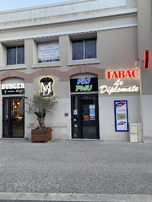 Le Diplomate à Marseille