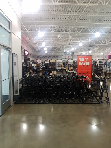 Department Store «Saks OFF 5TH», reviews and photos, 1650 Premium Outlet Blvd #1600, Aurora, IL 60502, USA