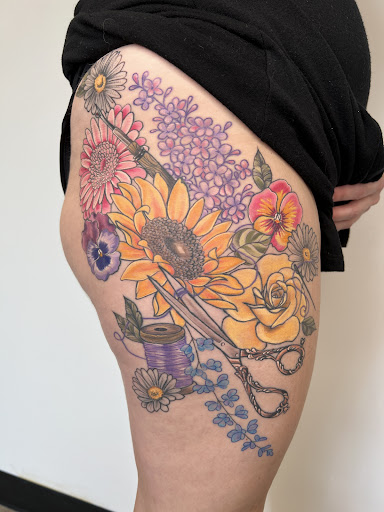 Explore statue of liberty tattoo ideas, creative tattoo ideas in Atlantic Beach, available at Raptors Tattoo Studio