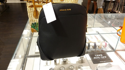 Fashion Accessories Store «Michael Kors», reviews and photos, 1800 Sawgrass Mills Cir #2630, Sunrise, FL 33323, USA