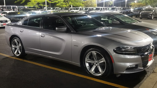 Car Dealer «Gurnee Chrysler Jeep Dodge Ram», reviews and photos, 7255 Grand Ave, Gurnee, IL 60031, USA