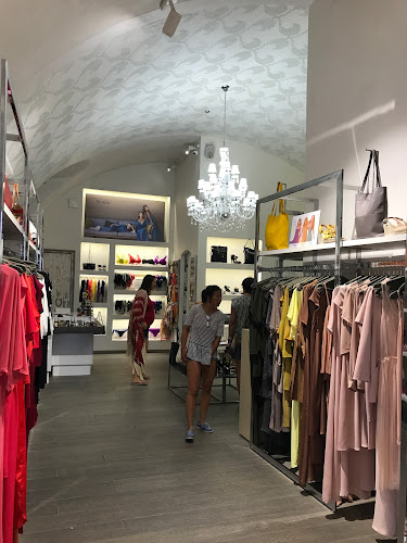 Magasin de vêtements pour femmes Benoa Calvi