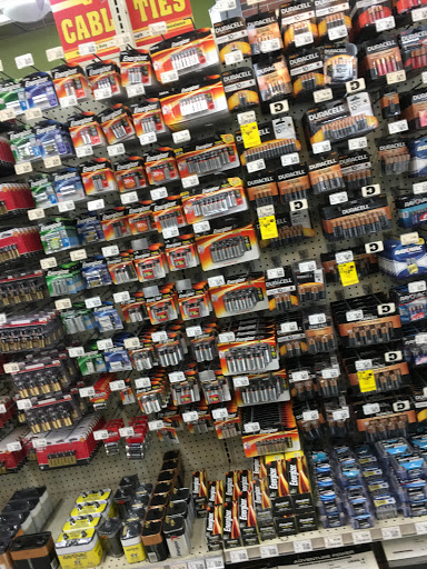 Hardware Store «Dale Hardware Inc», reviews and photos, 3700 Thornton Ave, Fremont, CA 94536, USA