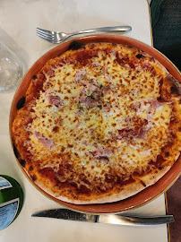 Pizza du Restaurant italien Il Ristorante Plan de Campagne Cabriès à Cabriès - n°3