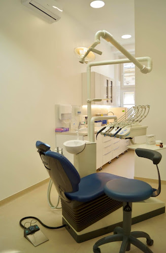 Értékelések erről a helyről: Dr. Canga-Dent fogorvosi és fogszabályozó szakorvosi magánrendelő, Budapest - Fogászat