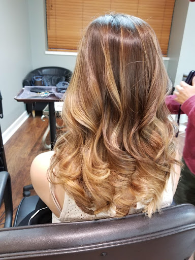 Hair Salon «UG Hair Salon», reviews and photos, 7592 Gardner Park Dr, Gainesville, VA 20155, USA