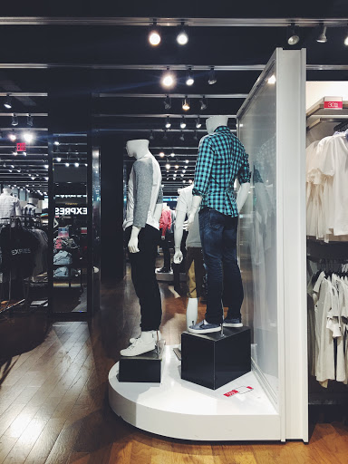 Outlet Store «Express Factory Outlet», reviews and photos, 490 Fulton St, Brooklyn, NY 11201, USA