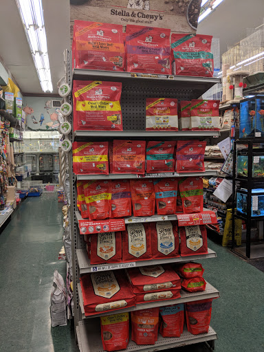 Pet Supply Store «Petland Discounts - Park Slope», reviews and photos, 510 5th Ave, Brooklyn, NY 11215, USA