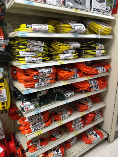 Hardware Store «Harbor Freight Tools», reviews and photos, 4600 Stadium Dr, Kalamazoo, MI 49008, USA