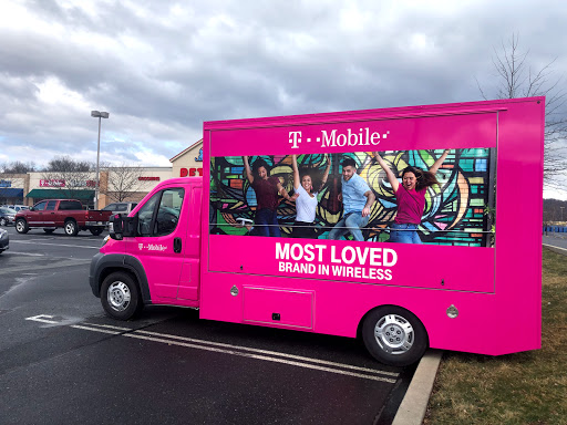 Cell Phone Store «T-Mobile», reviews and photos, 4615 Perkiomen Ave, Reading, PA 19606, USA