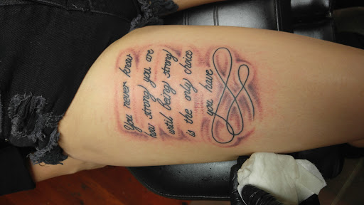 Tattoo Shop «Fury Styles Tattoos Shop», reviews and photos, 4287 N Expy, Hampton, GA 30228, USA