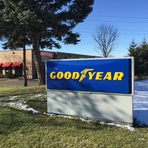 Tire Shop «Youngstedts Eden Prairie Tire & Auto Service», reviews and photos, 595 Prairie Center Dr, Eden Prairie, MN 55344, USA