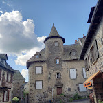 Photo n° 24 de l'avis de Lucien.a fait le 01/06/2021 à 15:27 pour Salers - village médiéval à Salers