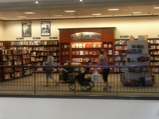 Book Store «Barnes & Noble», reviews and photos, 7325 N la Cholla Blvd, Tucson, AZ 85741, USA
