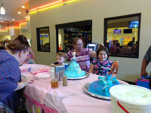 Bowling Alley «Lakeshore Lanes», reviews and photos, 5432 Pacific Blvd SW, Albany, OR 97321, USA