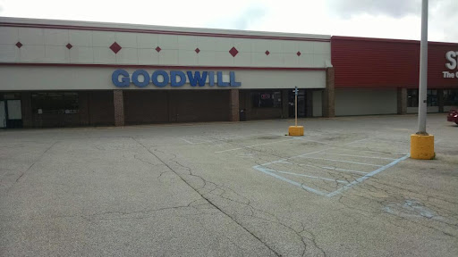 Thrift Store «Goodwill», reviews and photos