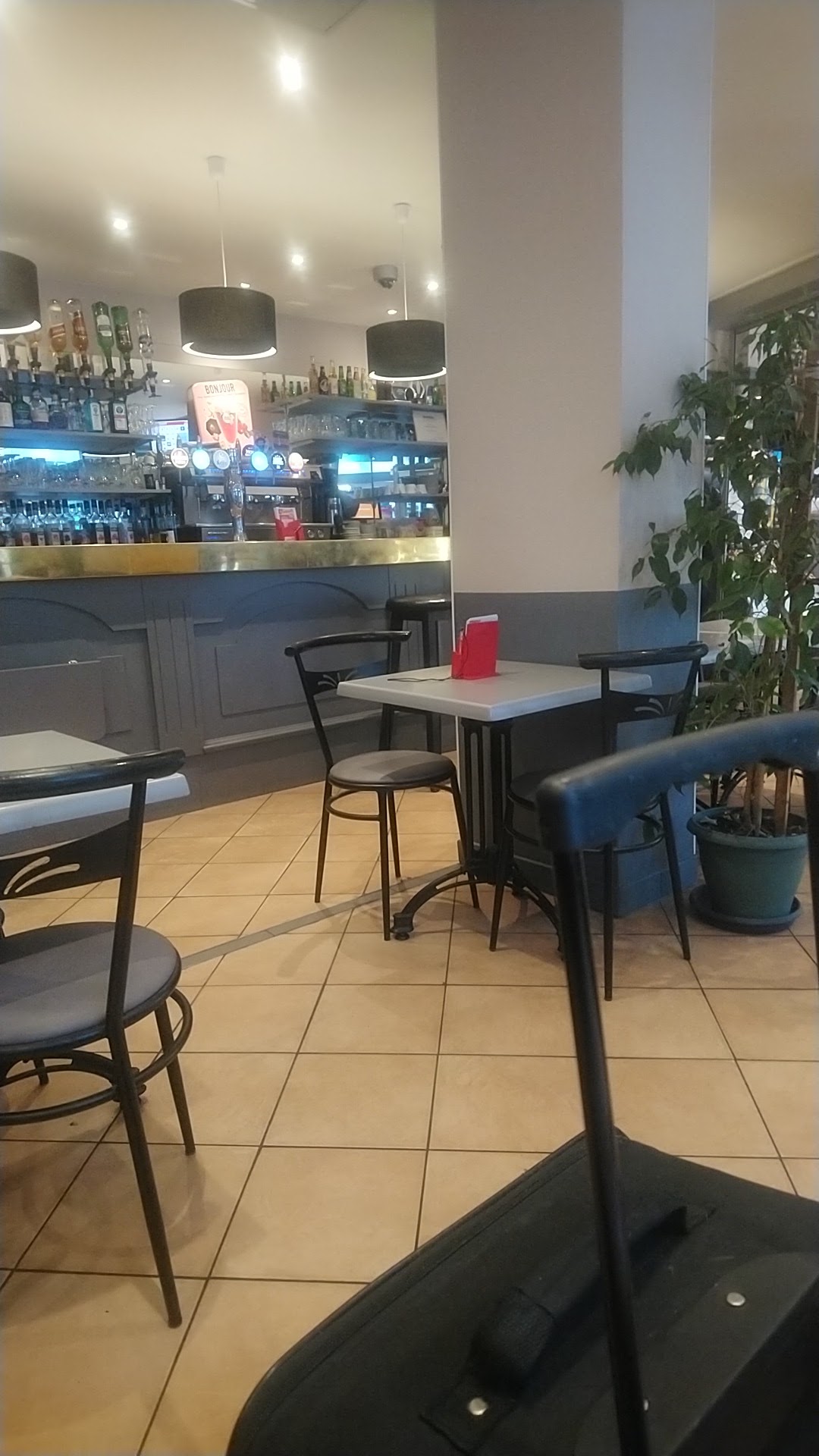Photo n° 1 de l'avis de Christophe.i fait le 20/05/2019 à 05:11