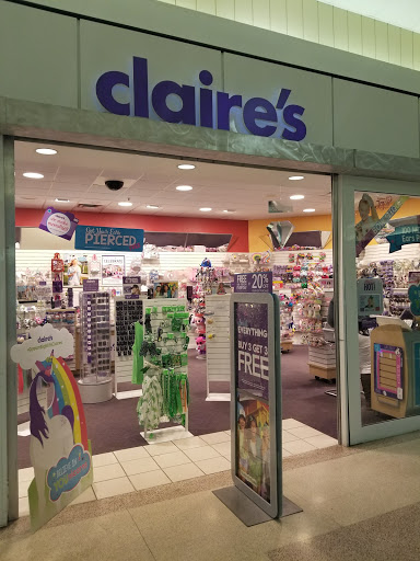 Explore totem pole tattoo ideas, creative tattoo ideas in Willmar, available at Claires