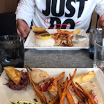 Photo n° 2 de l'avis de Ashtag. fait le 19/08/2019 à 14:10 pour La Criee à Crozon