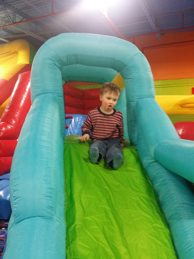 Amusement Center «Bumper Jumpers Indoor Playground», reviews and photos, 4217 W Gate City Blvd, Greensboro, NC 27407, USA