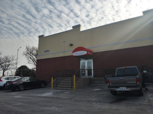 Thrift Store «WINGS Resale Store», reviews and photos, 300 W Golf Rd, Schaumburg, IL 60195, USA