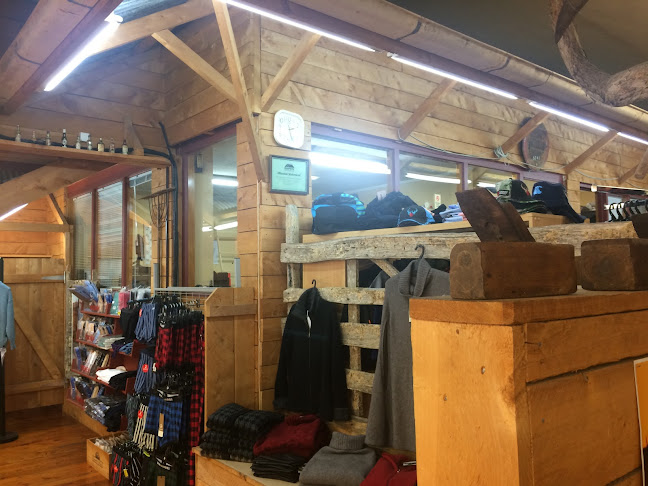 Reviews of High Country Clothing Taihape in Taihape - Clothing store