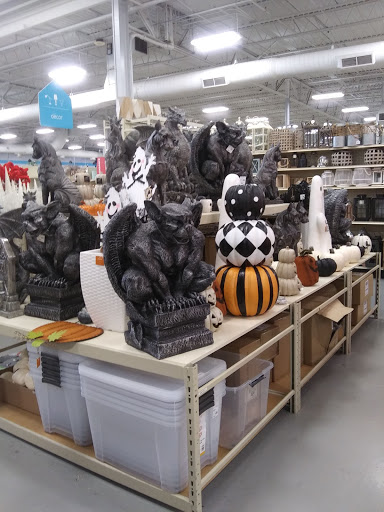 Home Goods Store «At Home», reviews and photos, 6840 NW Loop 410, San Antonio, TX 78238, USA