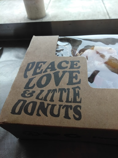 Donut Shop «Peace, Love and Little Donuts of Bridgeville», reviews and photos, 1155 Washington Pike #69, Bridgeville, PA 15017, USA