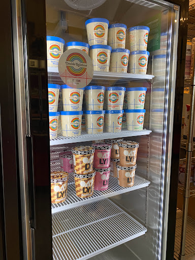 Donut Shop «Donut Farm Oakland», reviews and photos, 6037 San Pablo Ave, Oakland, CA 94608, USA