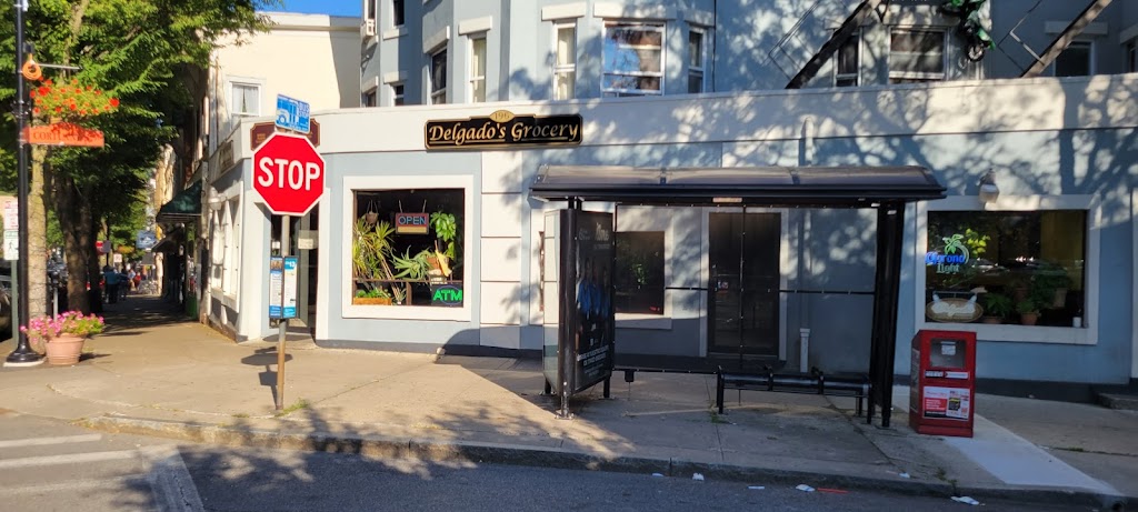 Delgado's Deli Grocery 10591