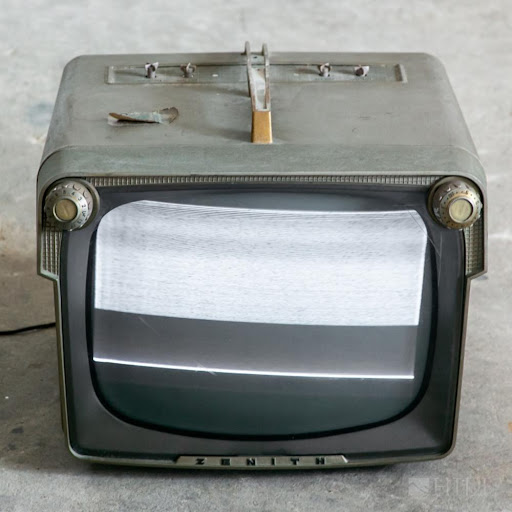 Used Furniture Store «New & Again Consignment Furniture Gallery», reviews and photos, 210 S School St, Lodi, CA 95240, USA