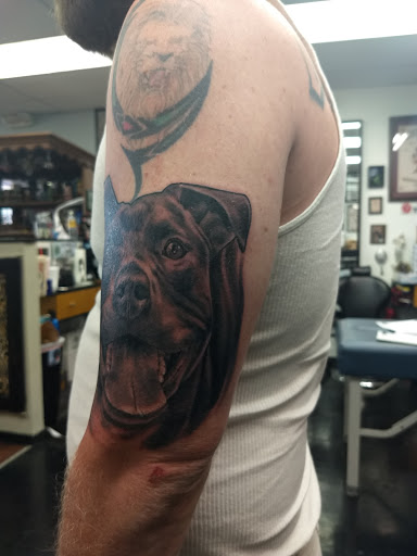 Explore anklet tattoo ideas, creative tattoo ideas in San Antonio, available at Master Minds Tattoo