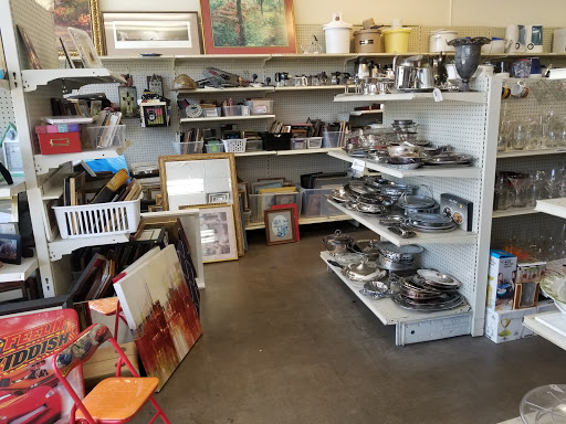 Thrift Store «St. Vincent de Paul Thrift Store and Donation Center», reviews and photos, 813 Main St, Milford, OH 45150, USA