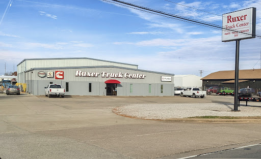 Ruxer Truck Center