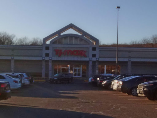 Department Store «T.J. Maxx and HomeGoods», reviews and photos, 35 Talcottville Rd, Vernon, CT 06066, USA
