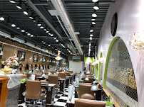 Maxim Nails - Photo 3 - Car repair in Chicago, IL, Chicago