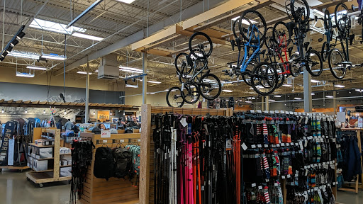 Camping Store «REI», reviews and photos, 735 NW Gilman Blvd, Issaquah, WA 98027, USA