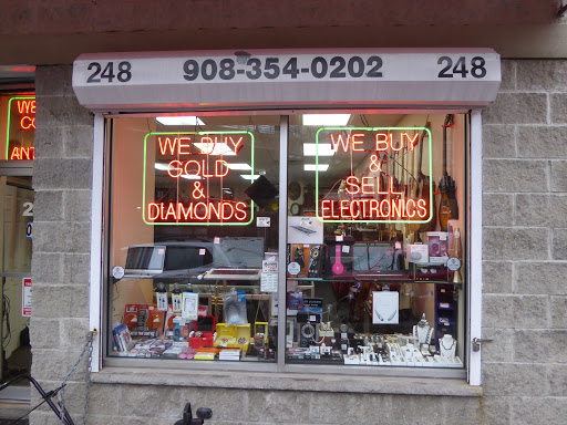Pawn Shop «Elizabeth Coin & Jewelry Exchange», reviews and photos, 248 N Broad St, Elizabeth, NJ 07208, USA