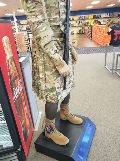 Army & Navy Surplus Shop «US Patriot Tactical», reviews and photos, 16298 Fort Campbell Blvd, Oak Grove, KY 42262, USA