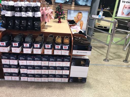 Shoe Store «Shoe City - Anaheim», reviews and photos, 101 E Ball Rd, Anaheim, CA 92805, USA