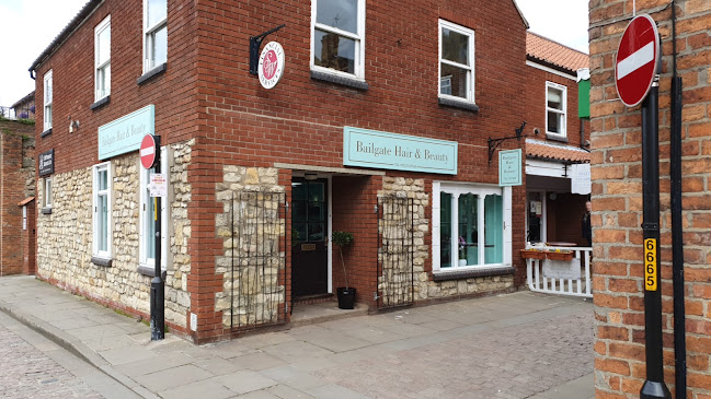 Reviews of Bailgate Hair And Beauty in Lincoln - Barber shop