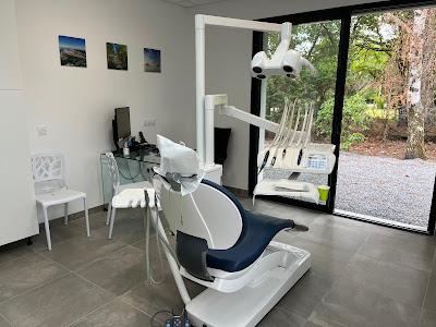 Docteur Mongin Lorane (Chirurgien-dentiste) à Parentis-en-Born