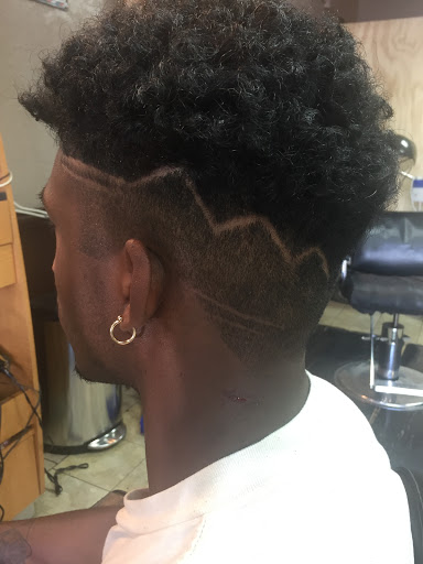 Barber Shop «Golden Star Barber Shop», reviews and photos, 3300 Nolensville Pike, Nashville, TN 37211, USA