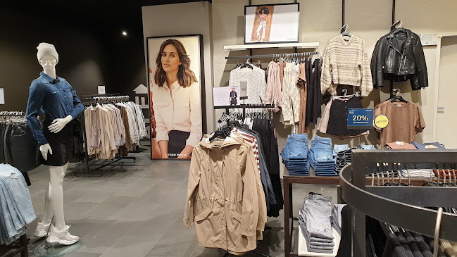 Vero Moda - Rostock