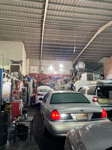 ورشة فني كار 