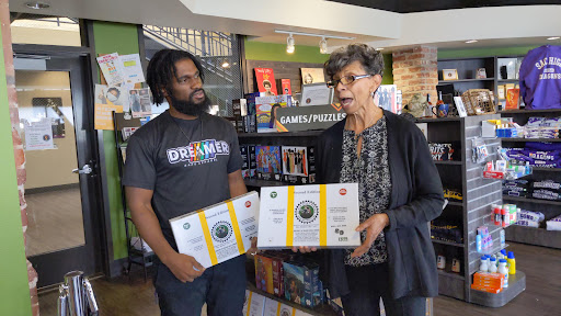 Book Store «Underground Books», reviews and photos, 2814 35th St, Sacramento, CA 95817, USA