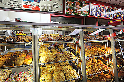 Donut Shop «Ducks Donuts», reviews and photos, 2307 S Bristol St, Santa Ana, CA 92704, USA