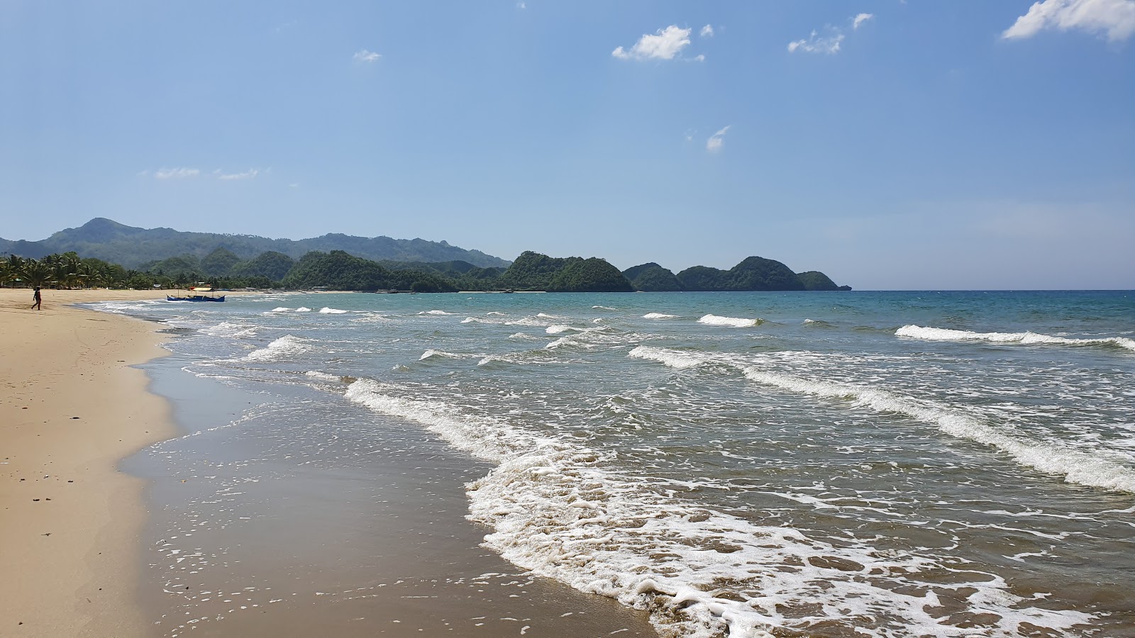 Poblacion Beach'in fotoğrafı ve yerleşim