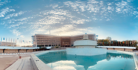 المبني الإداري جامعة أسيوط