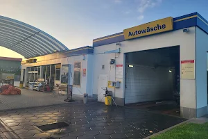 Westfalen Tankstelle image